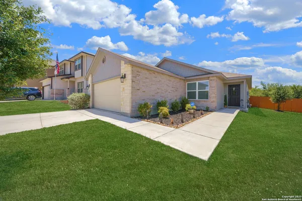 $1,695 | 2007 Sisyphus View, San Antonio, TX 78245
