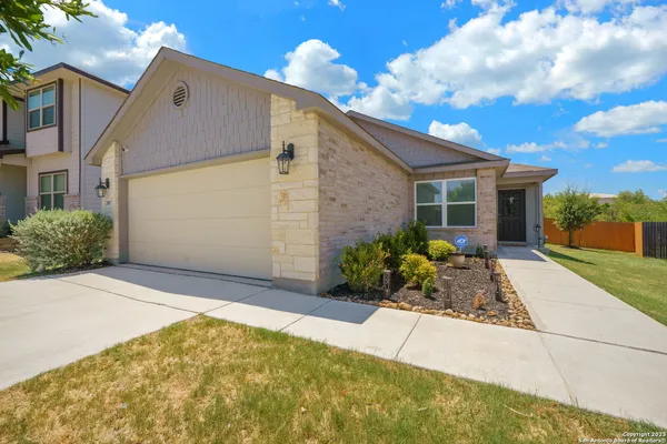 $1,695 | 2007 Sisyphus View, San Antonio, TX 78245