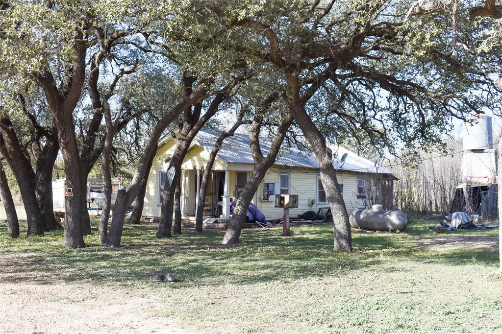 5605 Front Street Rochelle, TX 76872 - Photo 3 of 26