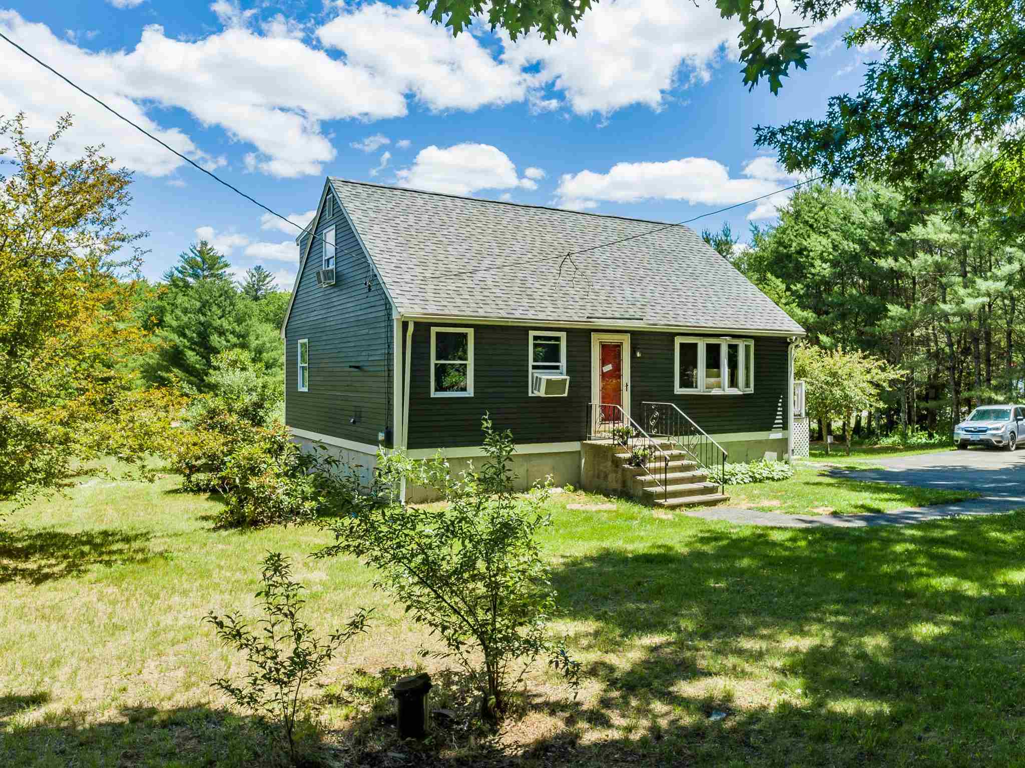 6 Blueberry Hill Road Raymond, NH 03077 - Photo 3 of 39