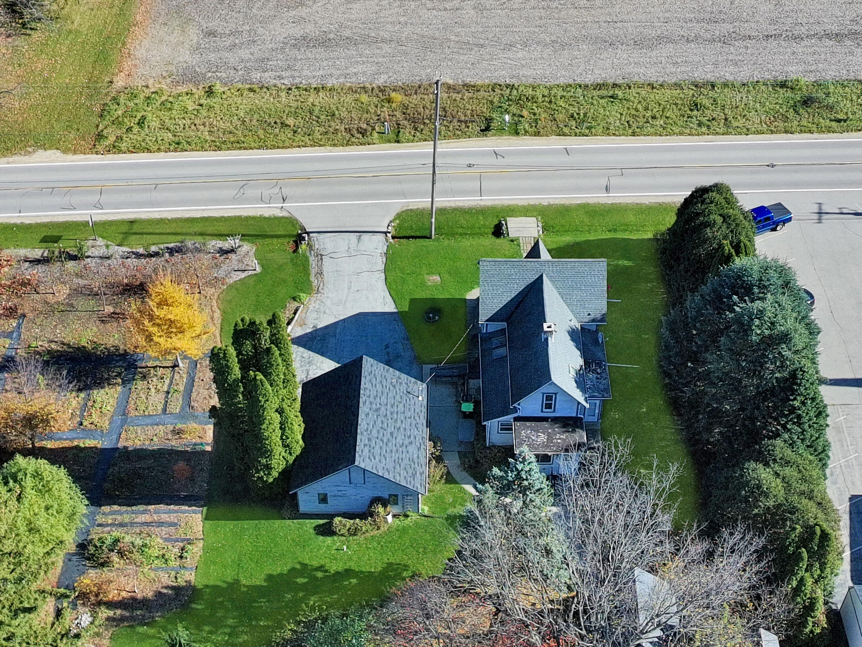 8512 Caldwell Road Mukwonago, WI 53149 - Photo 26 of 36 Drone