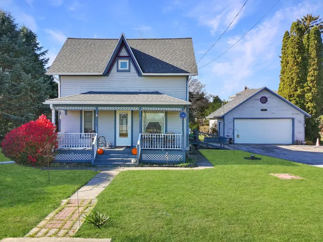 $334,900 | 8512 Caldwell Road, Mukwonago, WI 53149