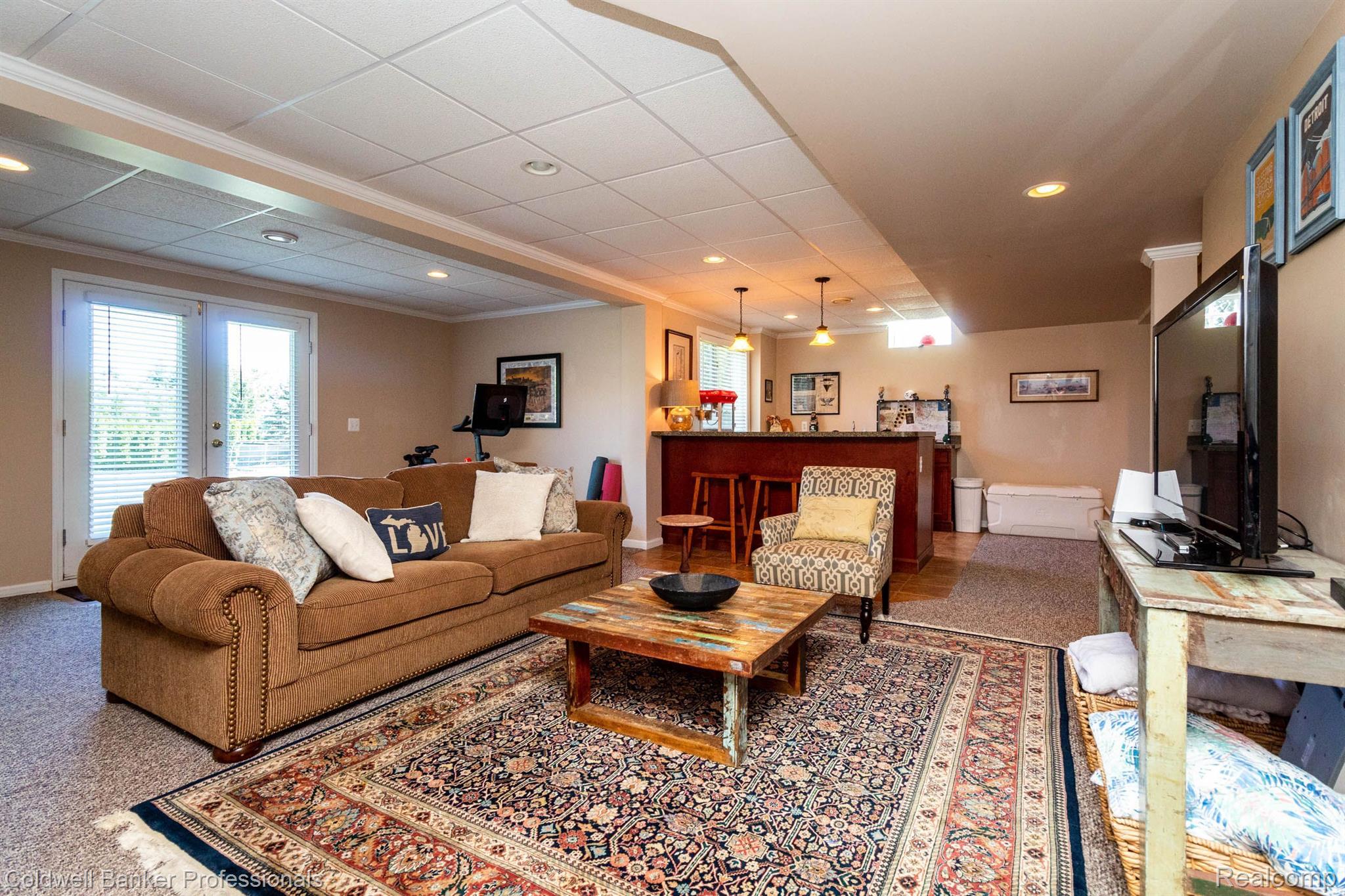 1385 Tulberry Circle Rochester, MI 48306 - Photo 44 of 63 Gallery Image 44