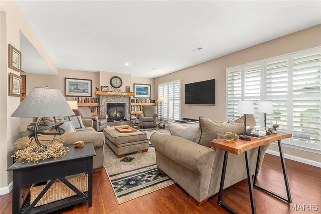 $289,000 | 145 Brickyard Drive, Golden Eagle, IL 62036