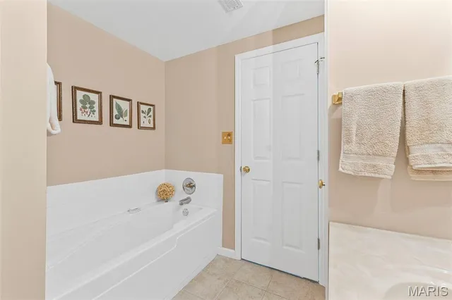 $289,000 | 145 Brickyard Drive, Golden Eagle, IL 62036