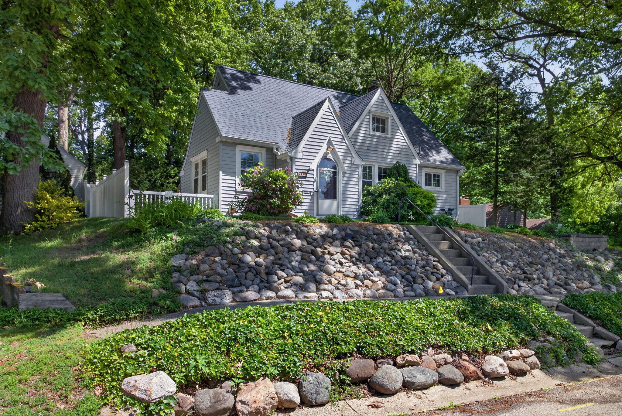 732 Lawrence Street Jackson, MI 49203 - Photo 37 of 41 3-web-or-mls-IMG_7132