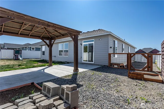 $398,000 | 4618 Thrush Street, Moses Lake, WA 98837