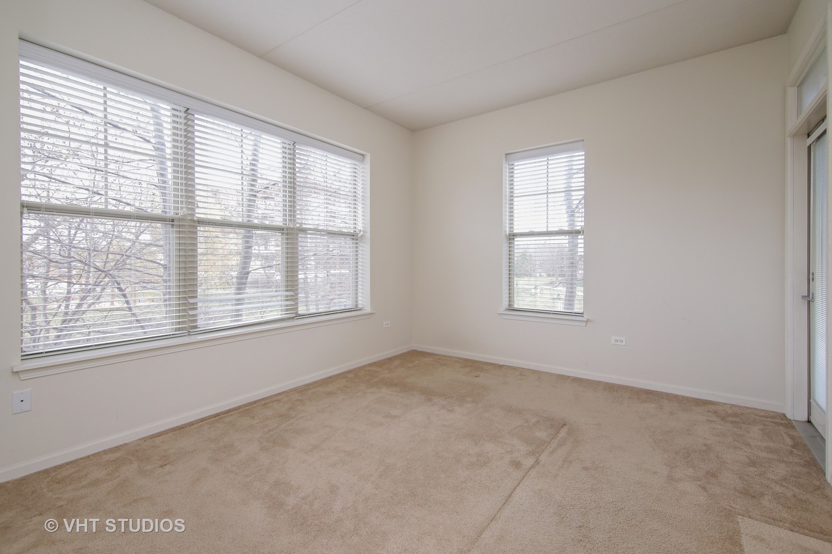 660 Prestwick Lane, Unit 207 Wheeling, IL 60090 - Photo 10 of 16