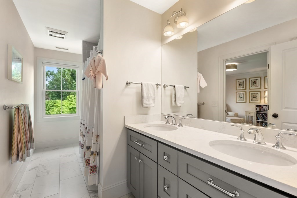 29 Patton Road Wellesley, MA 02482 - Photo 19 of 31