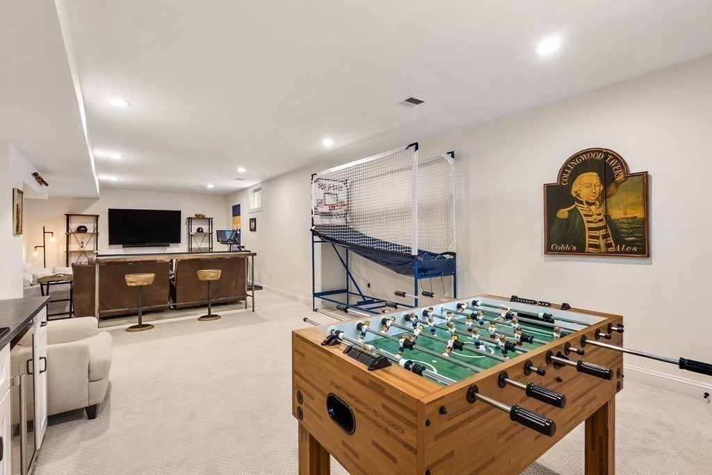 29 Patton Road Wellesley, MA 02482 - Photo 21 of 31