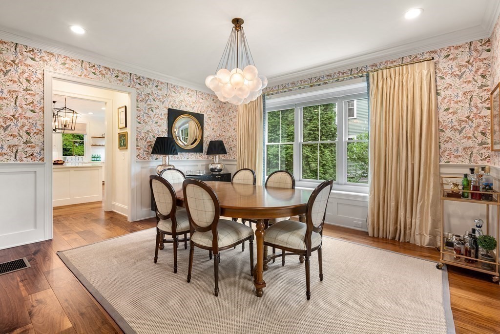 29 Patton Road Wellesley, MA 02482 - Photo 8 of 31