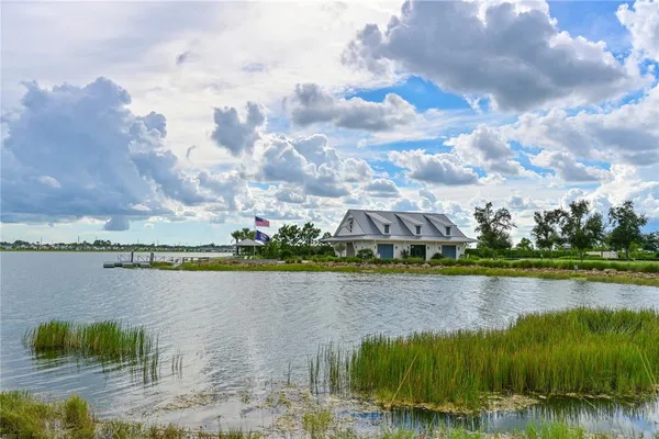$4,600 | 1055 Waterline Court, Sarasota, FL 34240
