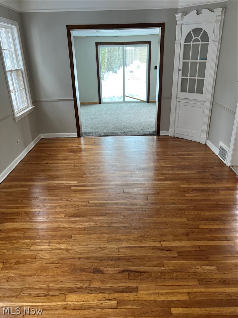 3663 Daleford Road Cleveland, OH 44120 - Photo 4 of 15