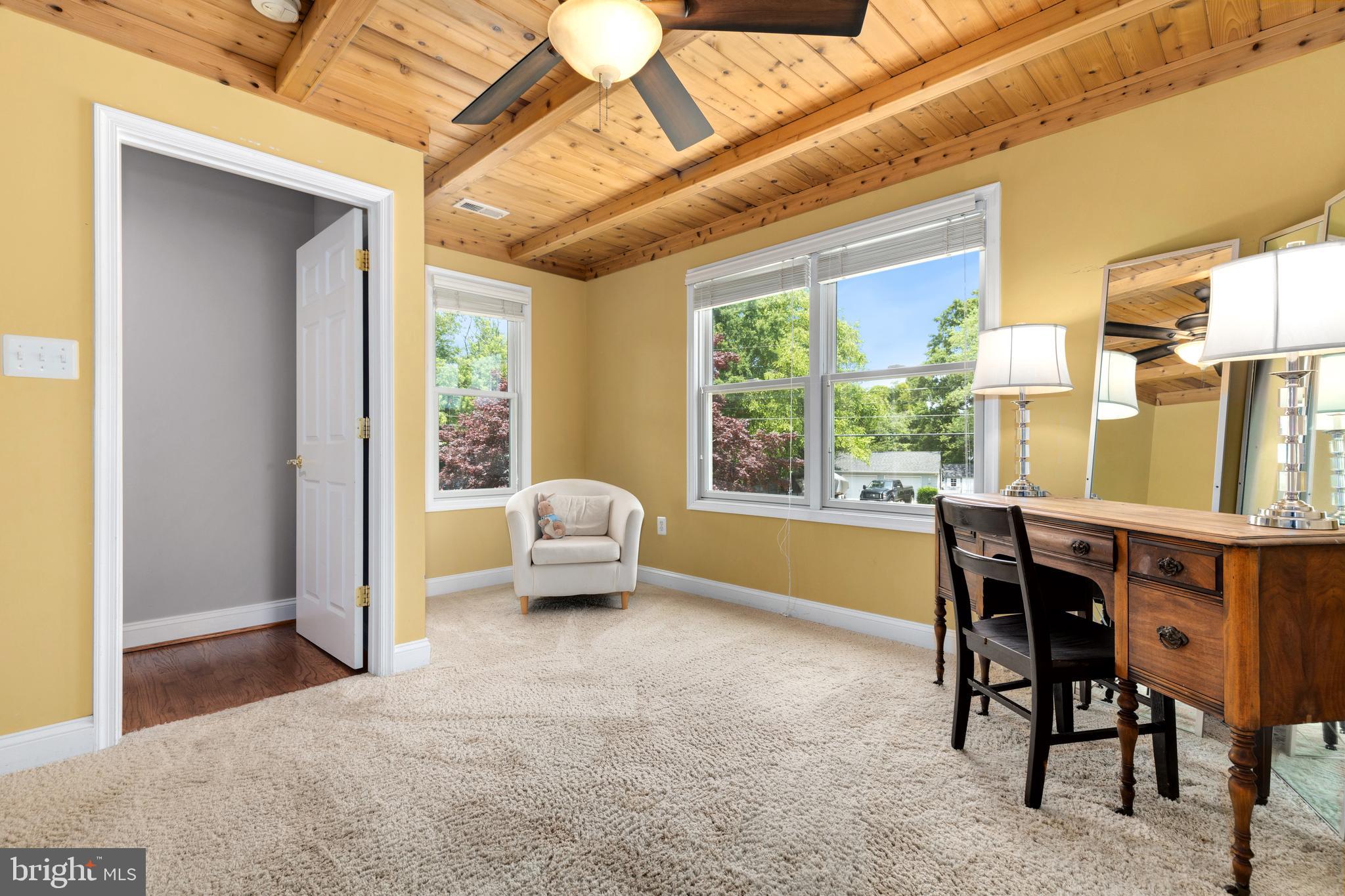 133 Valley View Avenue Edgewater, MD 21037 - Photo 24 of 41 a dining room with furniture and a window