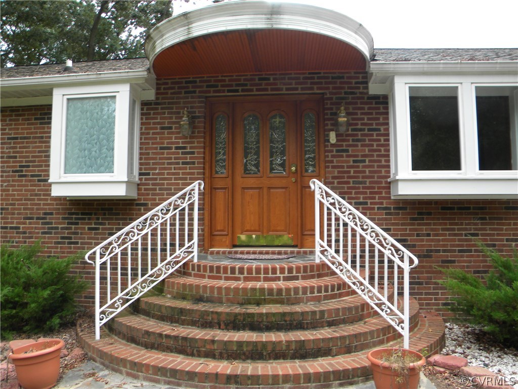 7911 Westney Road Henrico, VA 23231 - Photo 3 of 22 Gallery Image 3