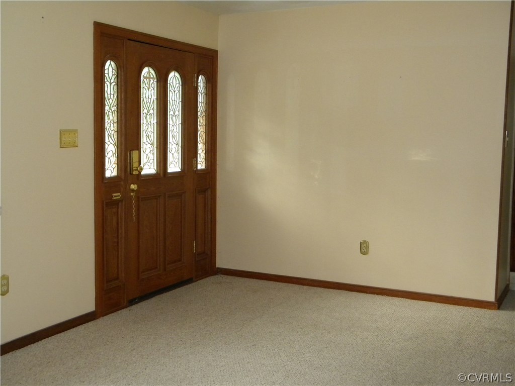 7911 Westney Road Henrico, VA 23231 - Photo 5 of 22 Gallery Image 5