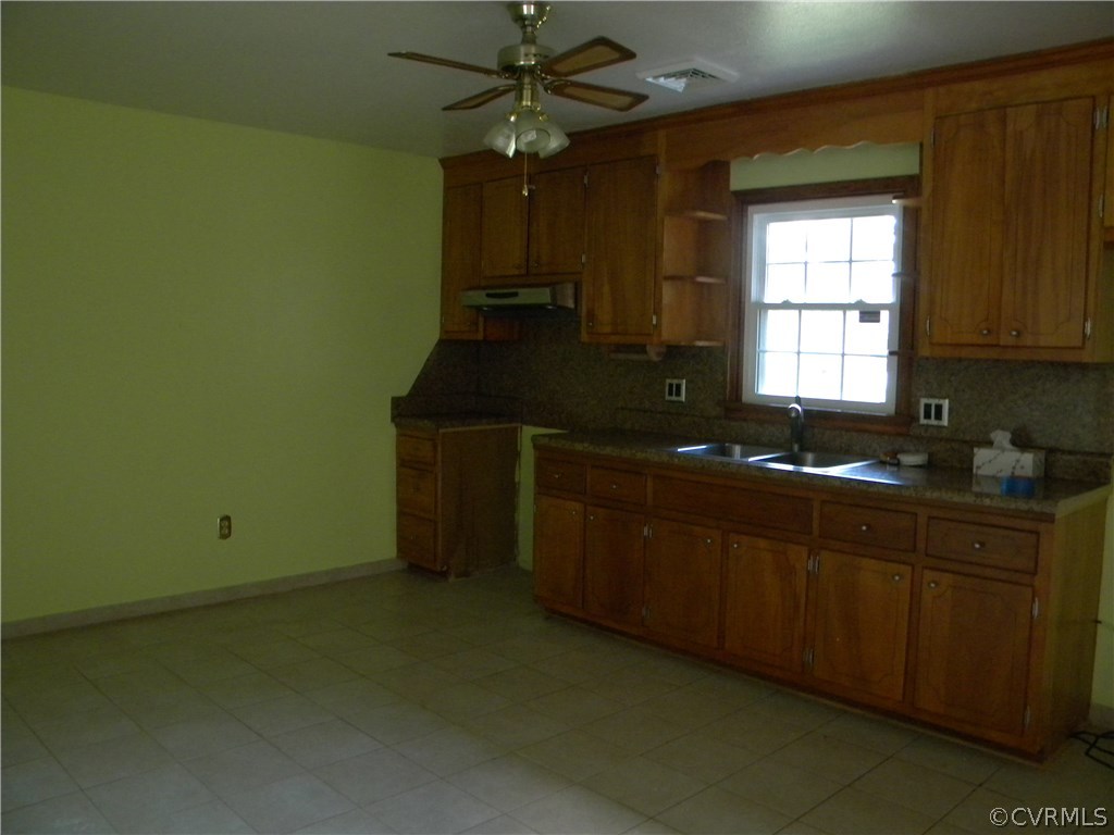 7911 Westney Road Henrico, VA 23231 - Photo 10 of 22 Gallery Image 10