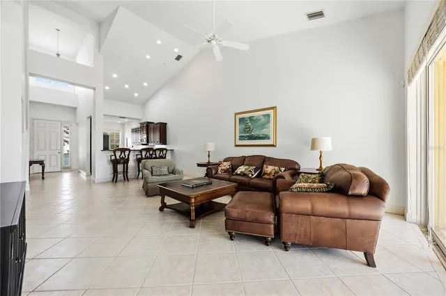 $317,000 | 3017 Mission Lakes Drive, Unit 3017, Lakeland, FL 33803