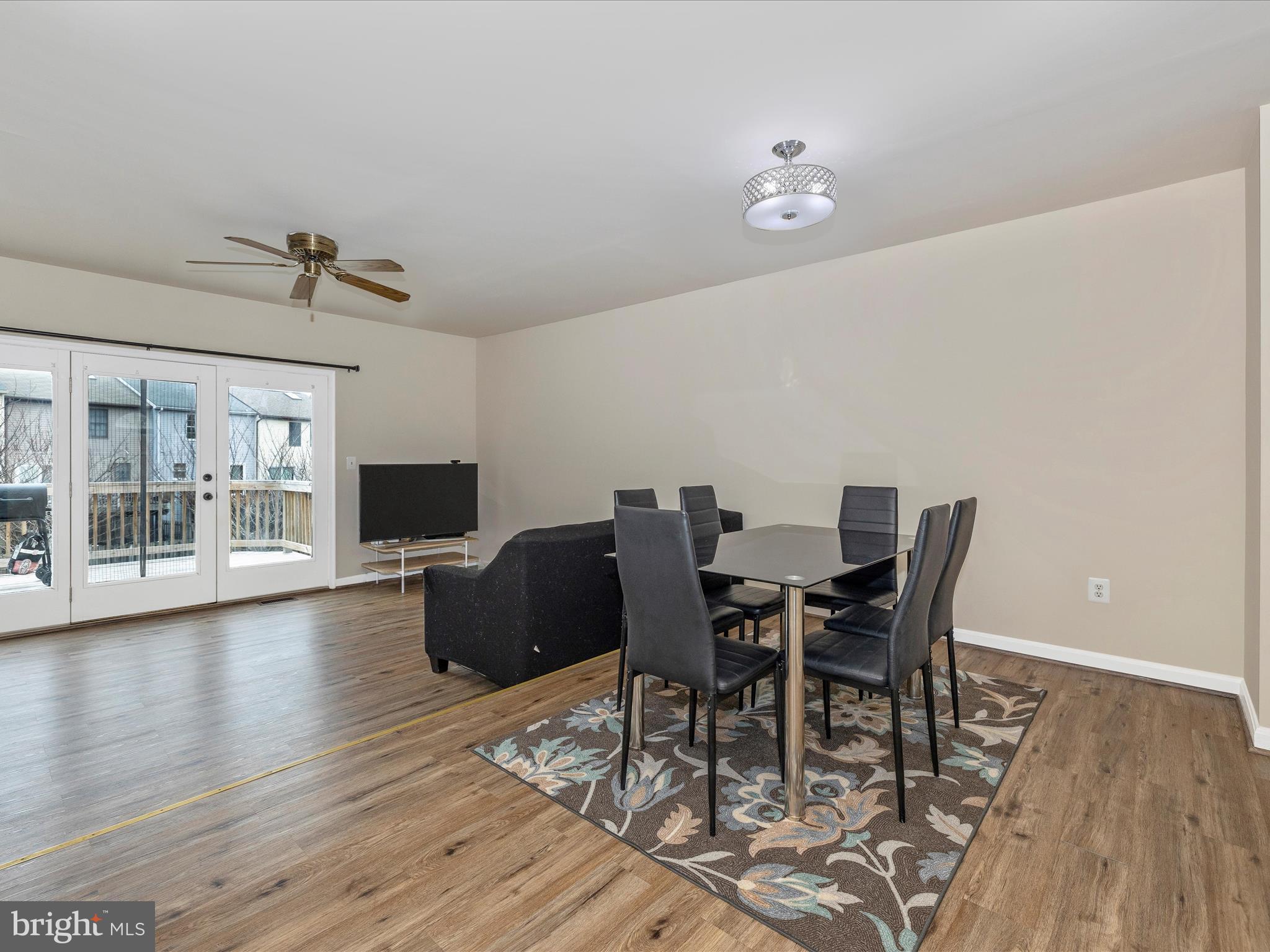 41 Victoria Square Frederick, MD 21702 - Photo 21 of 51 Dining Area