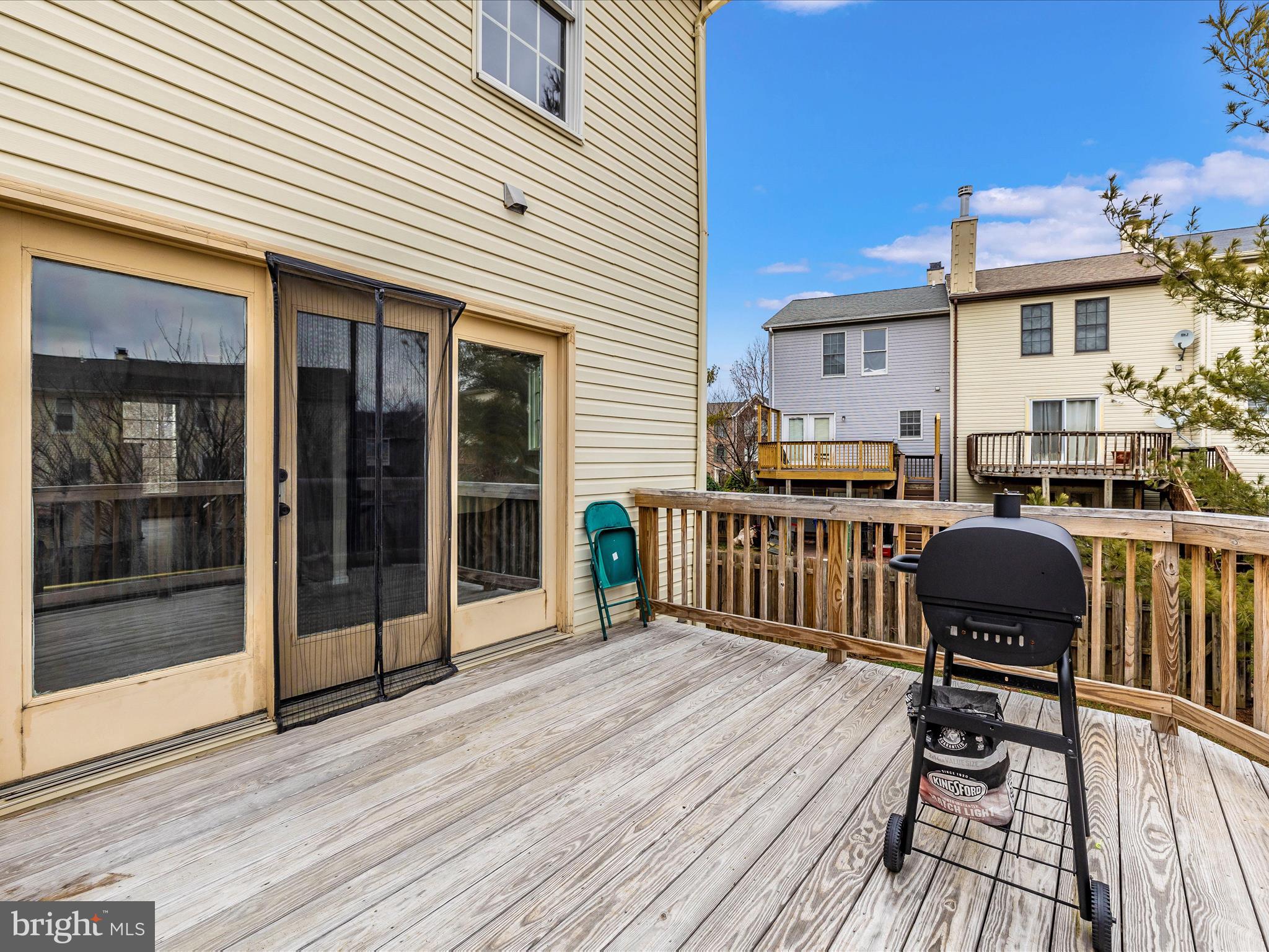 41 Victoria Square Frederick, MD 21702 - Photo 50 of 51 Exterior Deck