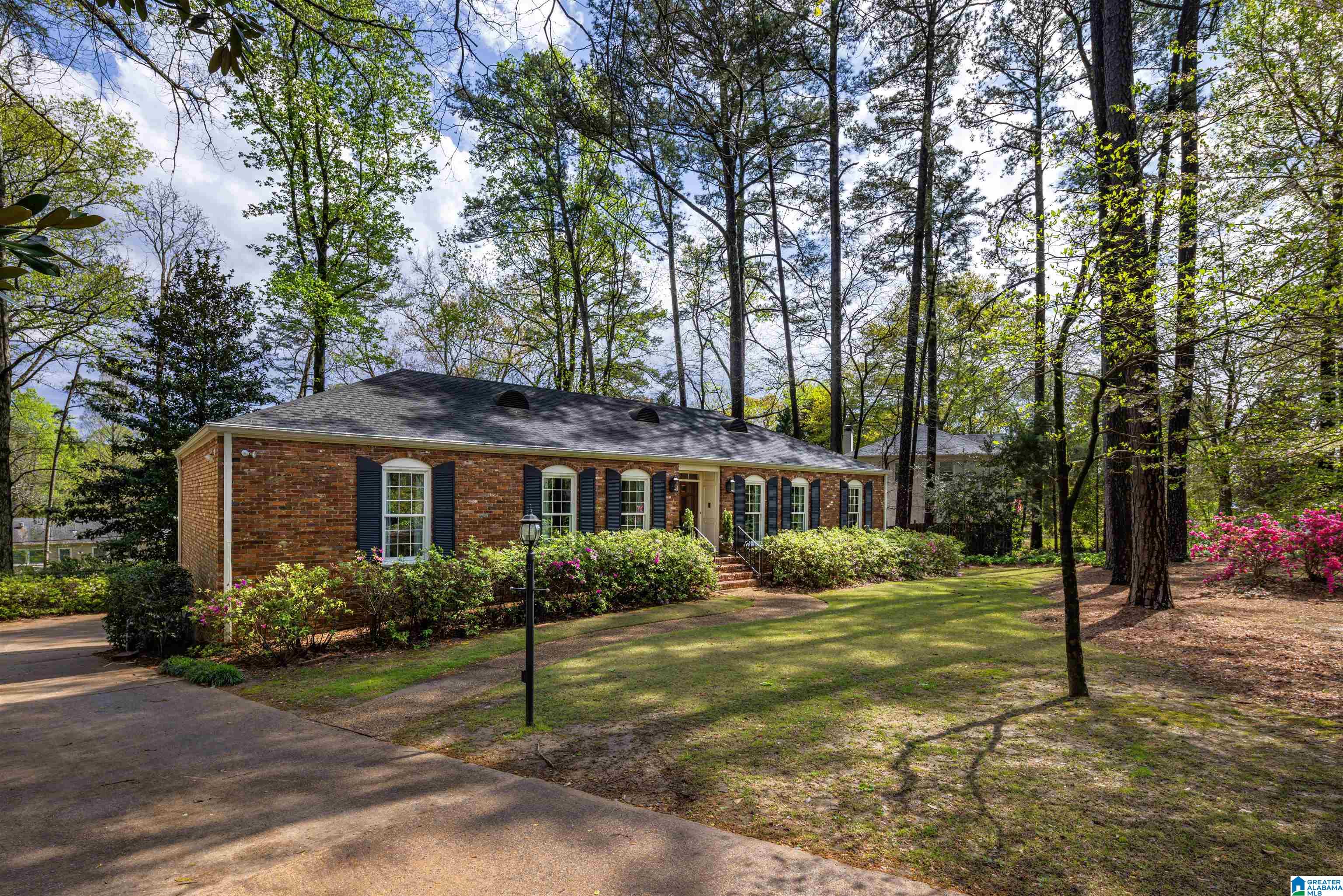 3313 Overton Road Birmingham, AL 35243 - Photo 3 of 63