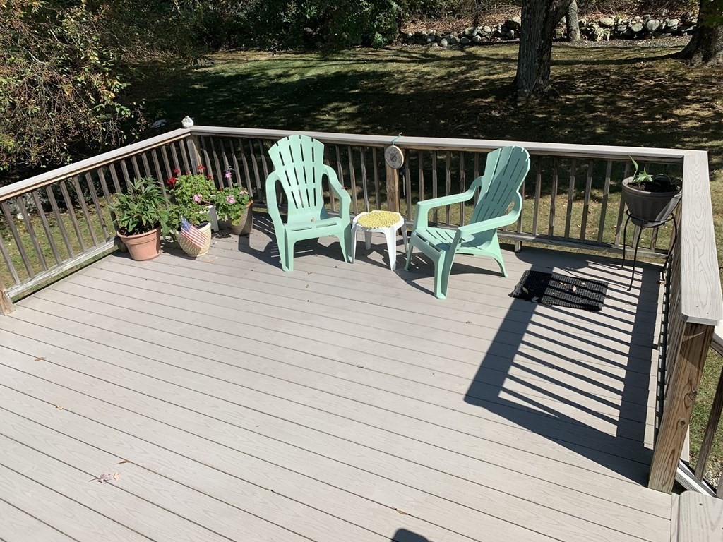 81 Locust Street Bellingham, MA 02019 - Photo 15 of 18 Gallery Image 15