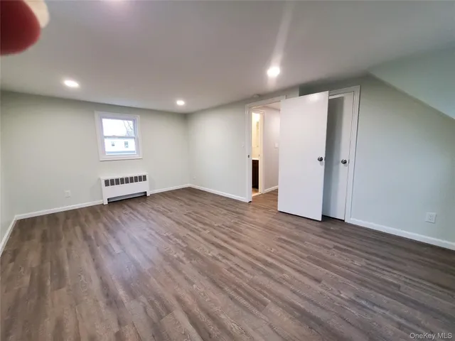 $2,200 | 273 South 16th Street, Lindenhurst, NY 11757