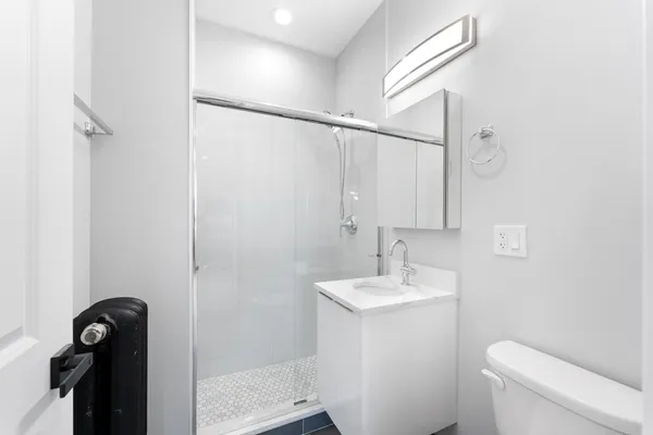 $1,695 | 1546 West Jonquil Terrace, Unit 307, Chicago, IL 60626