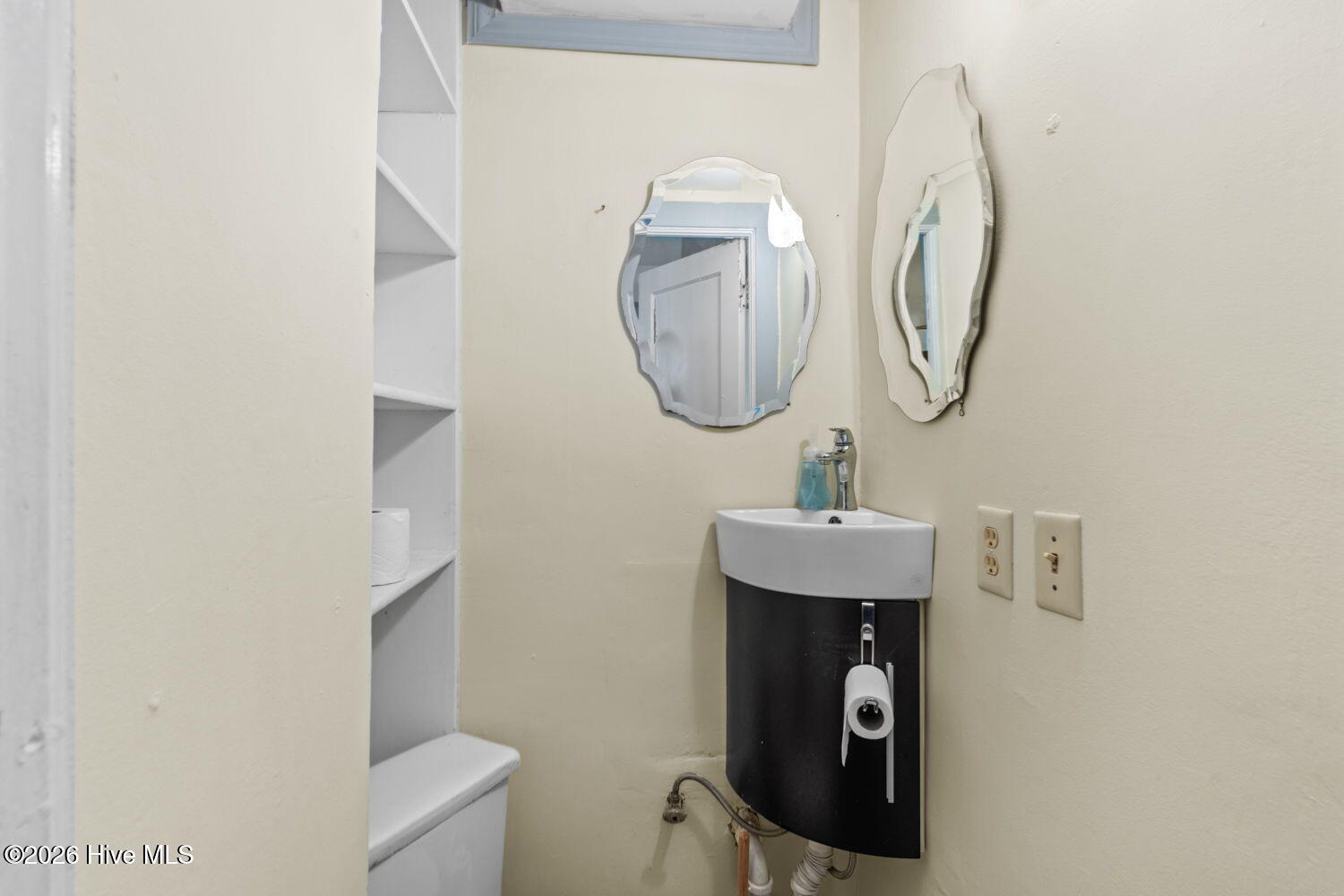 409 Hickman Road Tabor City, NC 28463 - Photo 18 of 40 37-web-or-mls-Cammediallc.com (33 of 48)