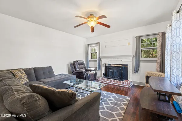 $139,000 | 409 Hickman Road, Tabor City, NC 28463