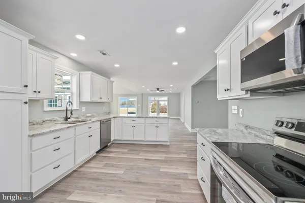 $749,900 | 2755 Sunnybank Road, Reedville, VA 22539