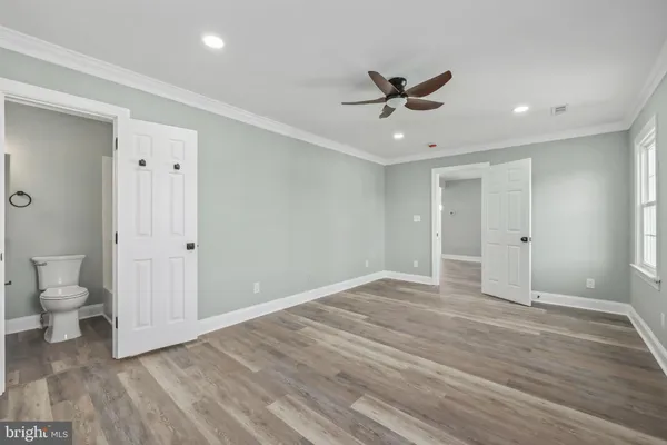 $749,900 | 2755 Sunnybank Road, Reedville, VA 22539
