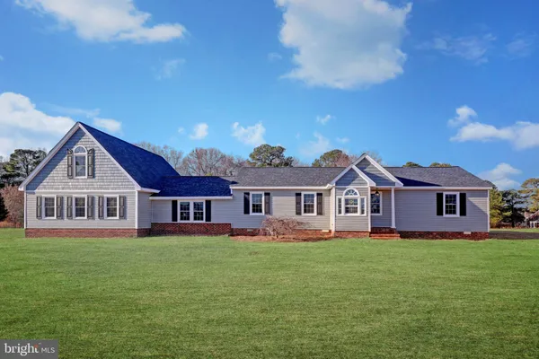 $749,900 | 2755 Sunnybank Road, Reedville, VA 22539