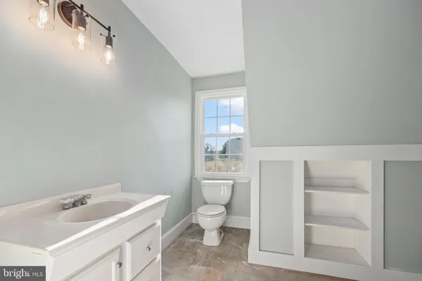$749,900 | 2755 Sunnybank Road, Reedville, VA 22539