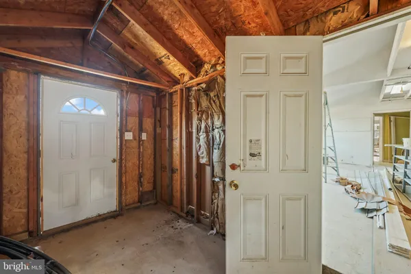 $749,900 | 2755 Sunnybank Road, Reedville, VA 22539