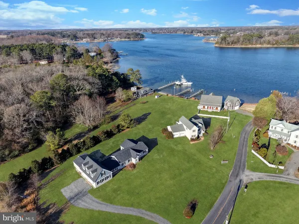 $749,900 | 2755 Sunnybank Road, Reedville, VA 22539