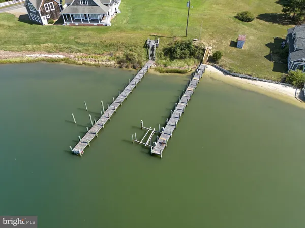 $749,900 | 2755 Sunnybank Road, Reedville, VA 22539
