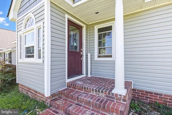 $749,900 | 2755 Sunnybank Road, Reedville, VA 22539