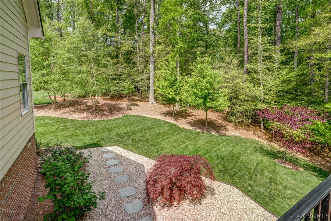 428 Wellfield Road Manakin-Sabot, VA 23103 - Photo 47 of 50 Professionally landscaped yard.