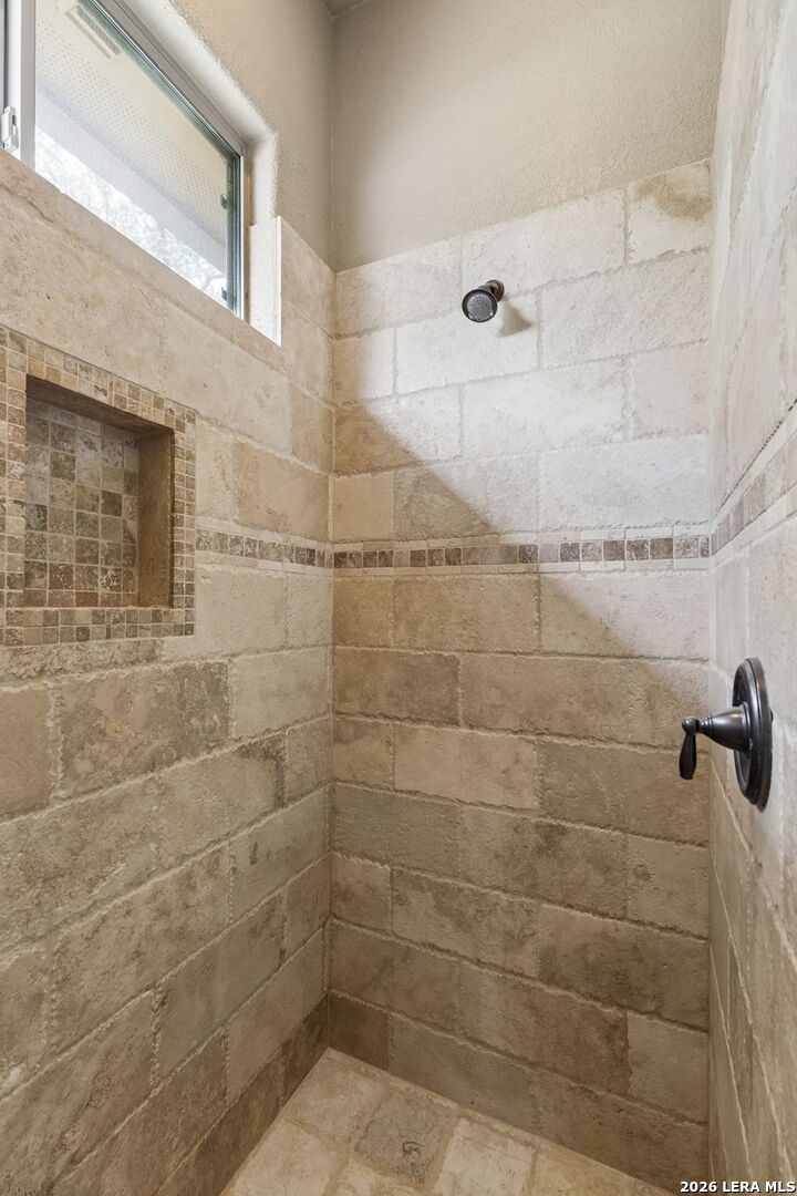 18872 Helotes Ridge Helotes, TX 78023 - Photo 71 of 108 Gallery Image 71