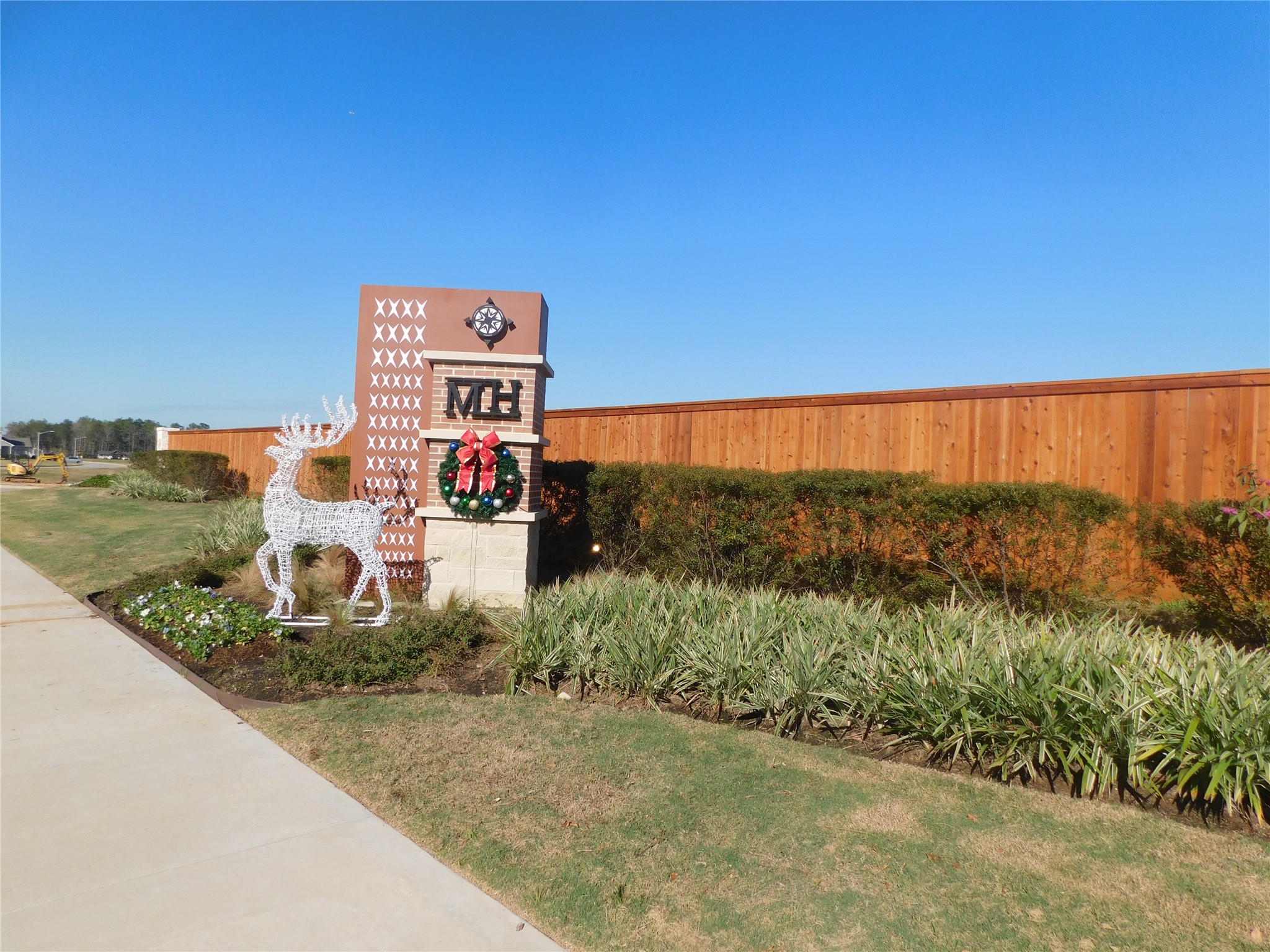 16658 Moss Lane Porter, TX 77365 - Photo 3 of 23 Community entrance is beautiful !