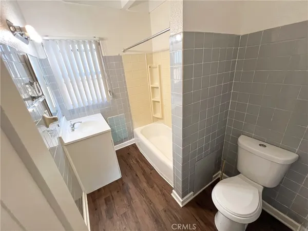 $1,850 | 2102 South Pacific Avenue, Unit 7, San Pedro, CA 90731