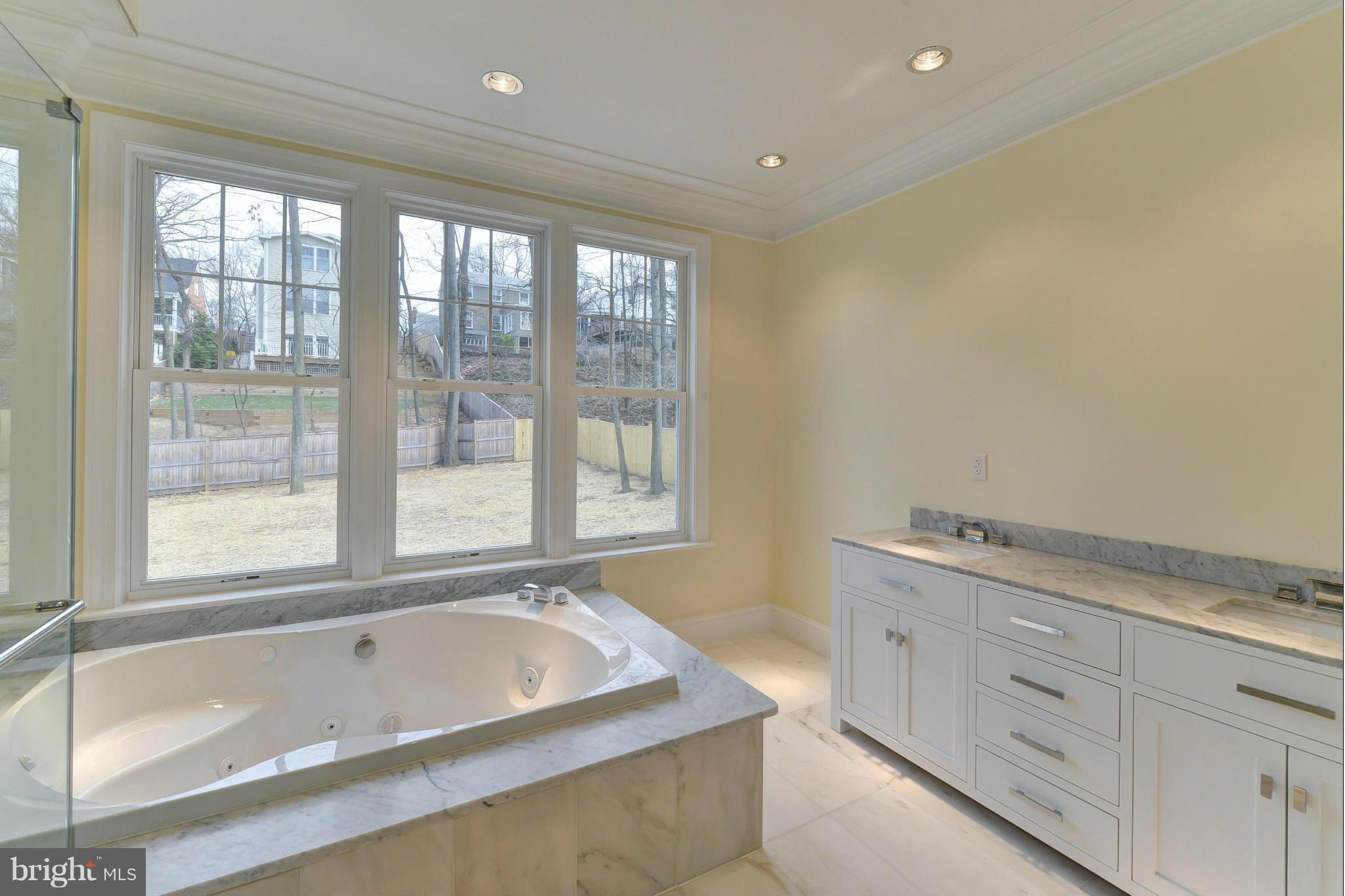 3309 Russell Road Alexandria, VA 22305 - Photo 18 of 30 Master Bath