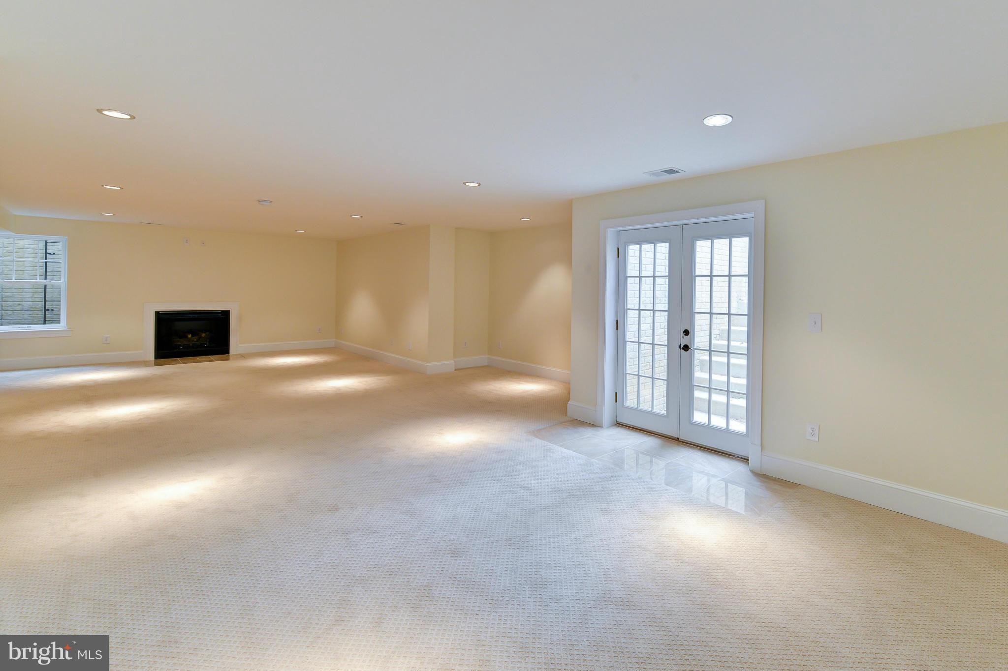 3309 Russell Road Alexandria, VA 22305 - Photo 27 of 30 Rec Room