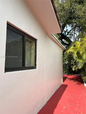 $1,070,000 | 6385 Southwest 25th Street, Miami, FL 33155