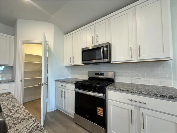 $2,200 | 2230 Currents Road, Princeton, TX 75407