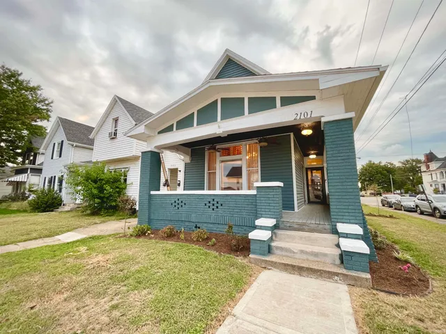 $255,000 | 2101 West Indiana Street, Evansville, IN 47712