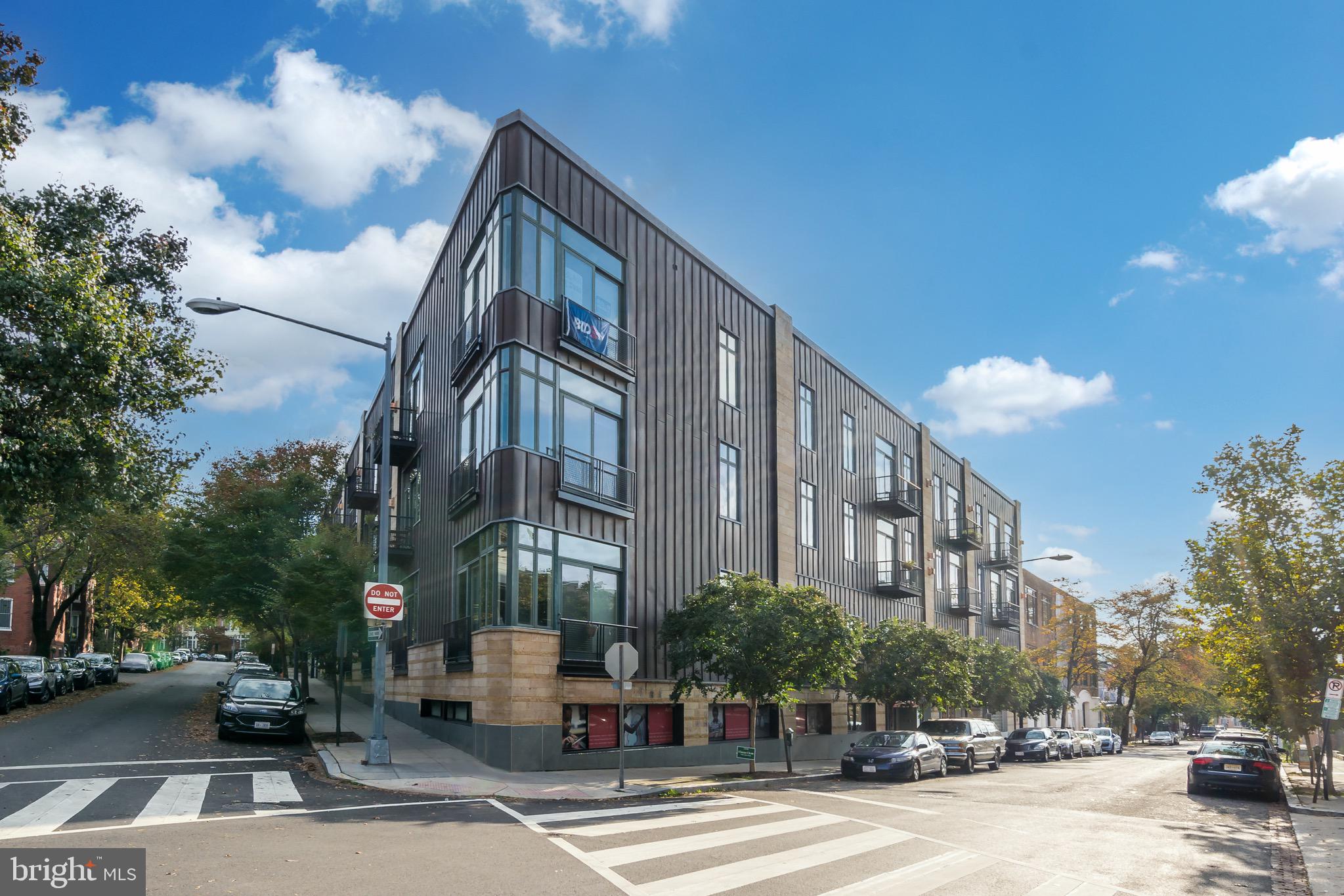 1700 Kalorama Road Northwest, Unit 301 Washington, DC 20009 - Photo 1 of 25