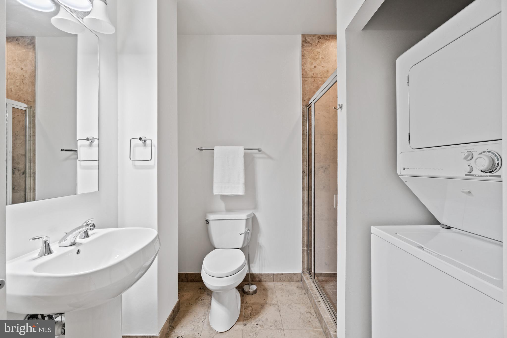 1700 Kalorama Road Northwest, Unit 301 Washington, DC 20009 - Photo 19 of 25