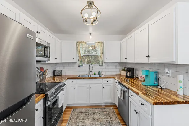 $272,000 | 228 Sweeney Road, Benton, TN 37307